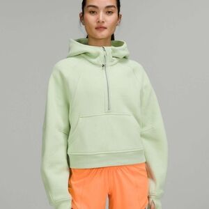 Lululemon Scuba half zip with hood M/L